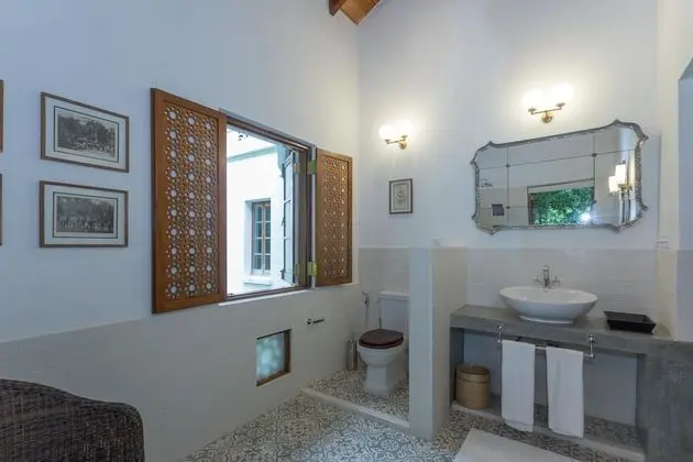 Standard Oda, 1 En Büyük (King) Boy Yatak, Sigara İçilmez, Bahçe Manzaralı