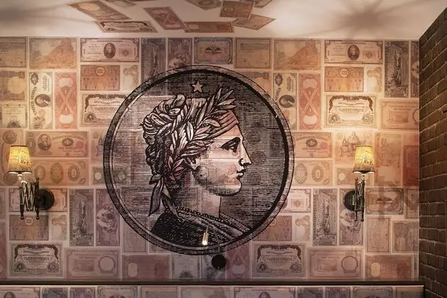 Classic Tek Büyük veya İki Ayrı Yataklı Oda