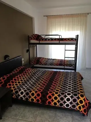 Dört Kişilik Oda