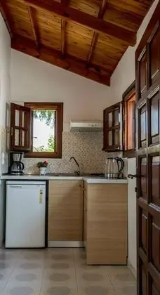 Tek Büyük veya İki Ayrı Yataklı Oda, Bahçe Manzaralı