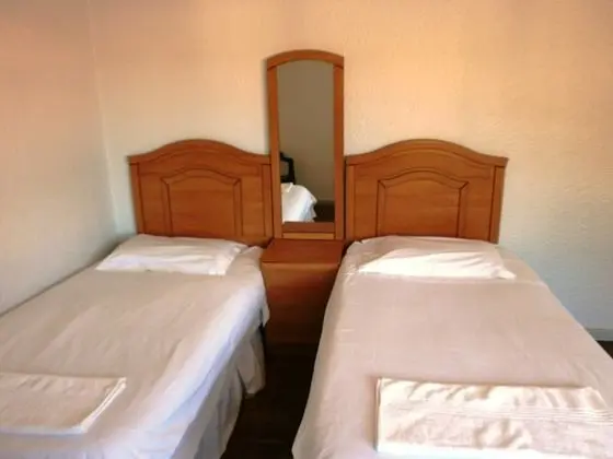 Standard Apart Daire, 2 Yatak Odası (Self Catering & Self Servicing)