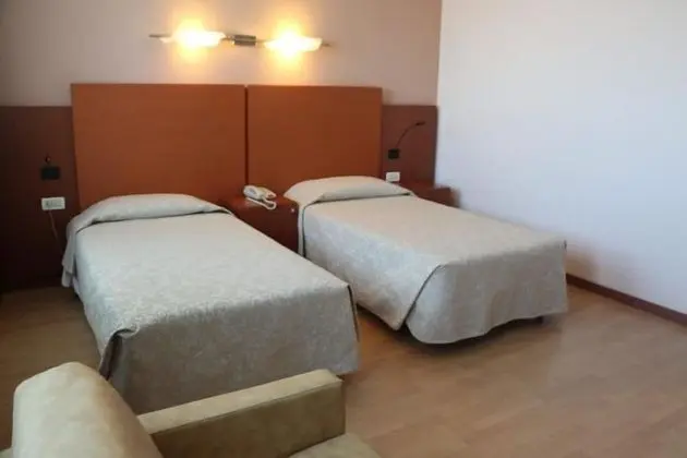 Comfort Dört Kişilik Oda