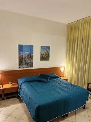 Comfort Tek Büyük veya İki Ayrı Yataklı Oda