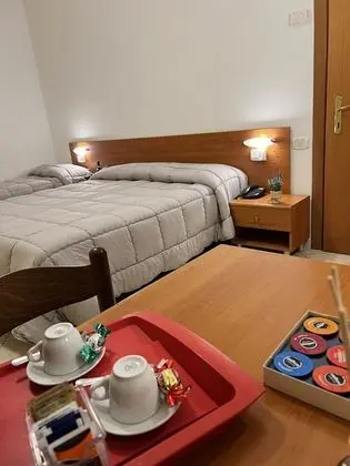 Comfort Tek Büyük veya İki Ayrı Yataklı Oda