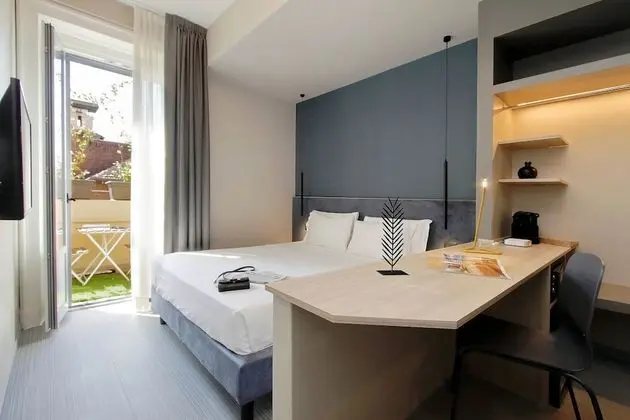 Classic Tek Büyük Yataklı Oda