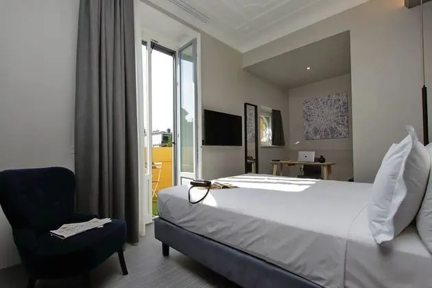 Comfort Tek Büyük veya İki Ayrı Yataklı Oda