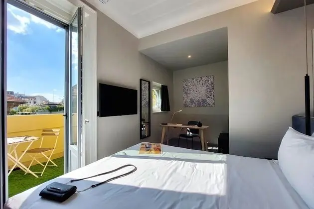 Comfort Tek Büyük veya İki Ayrı Yataklı Oda