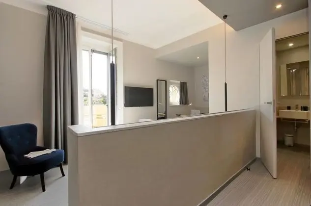 Comfort Tek Büyük veya İki Ayrı Yataklı Oda