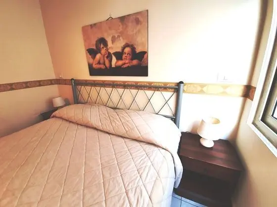 Apart Daire, 1 Büyük (Queen) Boy Yatak ve Çekyat, Teras