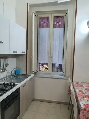 Apart Daire, 1 Büyük (Queen) Boy Yatak ve Çekyat, Teras