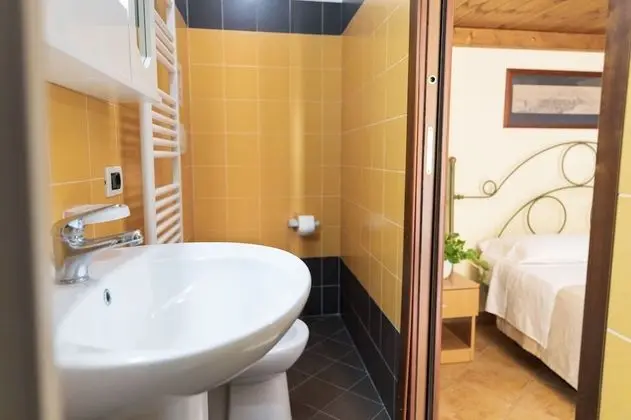 Apart Daire, Özel Banyo, Avlu Manzaralı