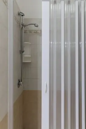 Comfort Apart Daire, Banyolu/Duşlu, Avlu Manzaralı