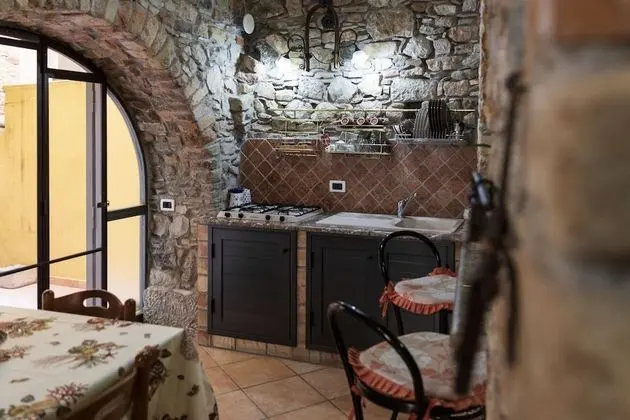 Comfort Apart Daire, Banyolu/Duşlu, Avlu Manzaralı