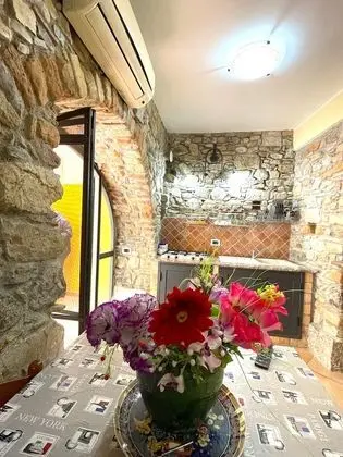 Comfort Apart Daire, Banyolu/Duşlu, Avlu Manzaralı