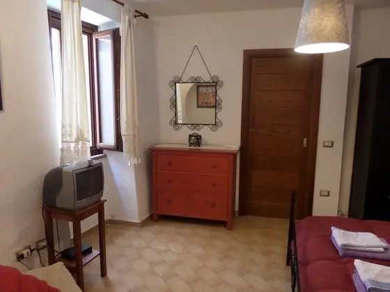 Üç Kişilik Oda
