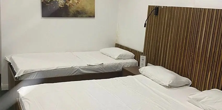 Standart Üç Kişilik Oda