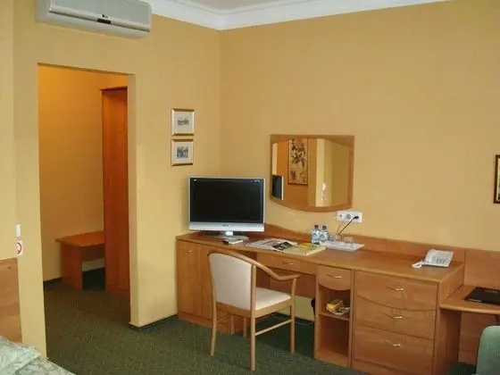 Business Tek Büyük Yataklı Oda, 1 Büyük (Queen) Boy Yatak, Sigara İçilmez