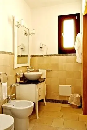 Tek Büyük Yataklı Oda, 1 Büyük (Queen) Boy Yatak, Sigara İçilmez
