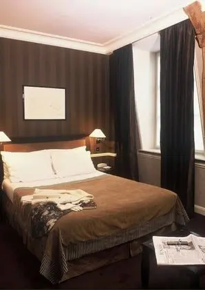 Family Oda, Bağlantılı Odalar