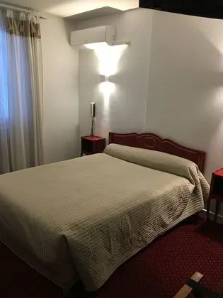 Tek Büyük Yataklı Oda, Bahçe Manzaralı