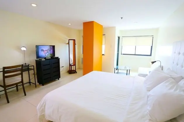 Studio Deluxe Room