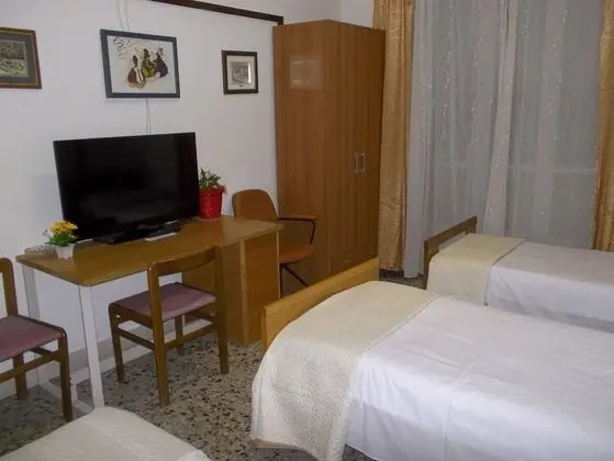 Business İki Ayrı Yataklı Oda, Özel Banyo