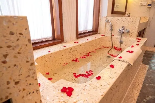 Villa, 2 Yatak Odası, Kişiye Özel Havuzlu