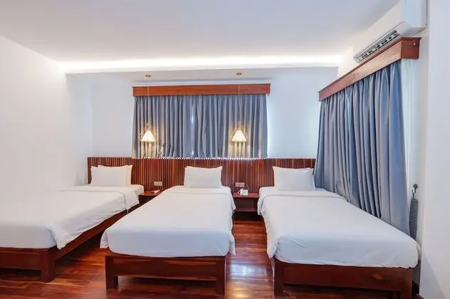 Deluxe Üç Kişilik Oda
