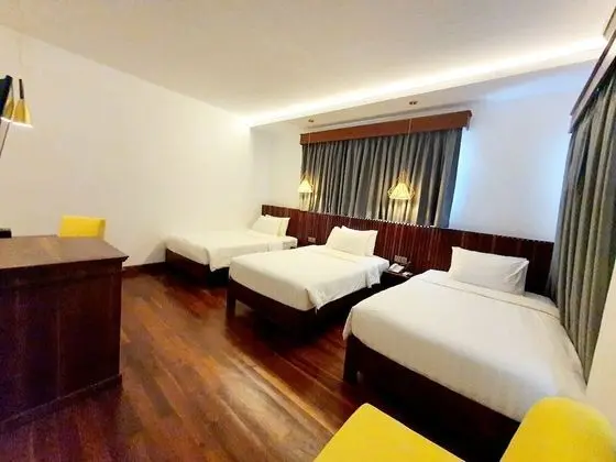 Deluxe Üç Kişilik Oda