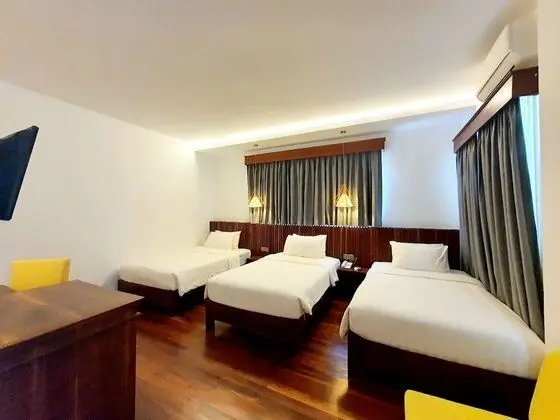 Deluxe Üç Kişilik Oda