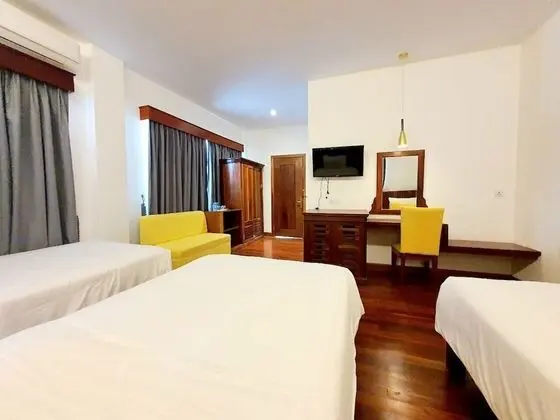 Deluxe Üç Kişilik Oda