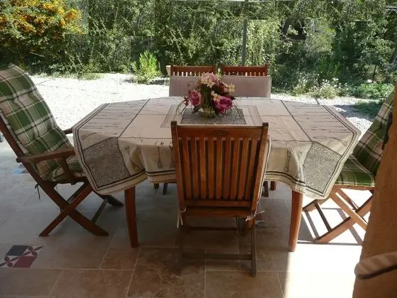 Classic Süit, 2 Yatak Odası, Teras, Havuz Manzaralı