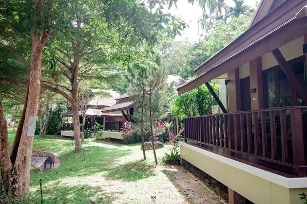 Villa, Göl Manzaralı