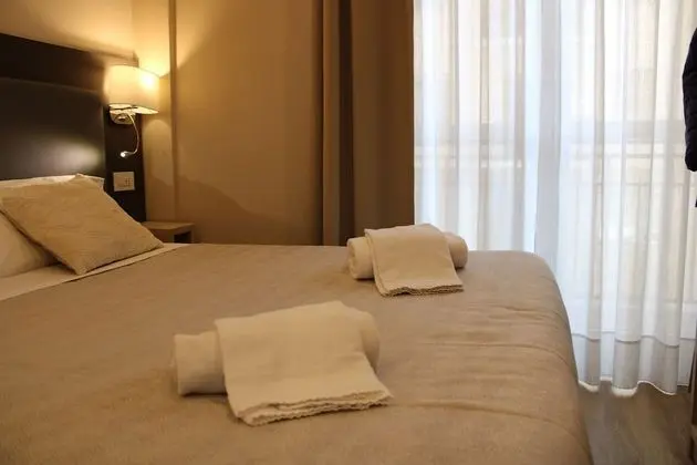 Economy Büyük Yataklı Tek Kişilik Oda