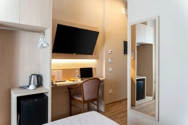 Economy Büyük Yataklı Tek Kişilik Oda