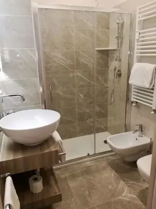 Economy Büyük Yataklı Tek Kişilik Oda