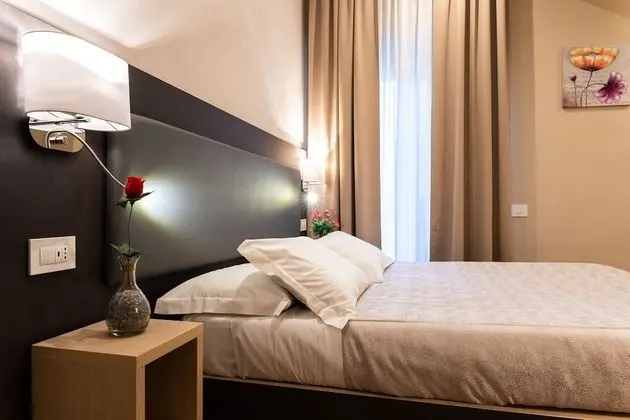 Economy Tek Büyük Yataklı Oda