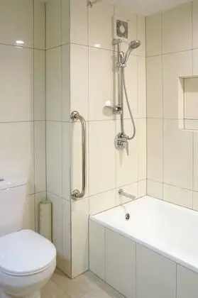 Delüks (King Room)
