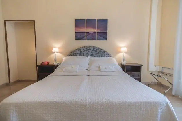 Tek Büyük Yataklı Oda