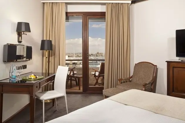 Deluxe Oda, Kısmi Deniz Manzaralı