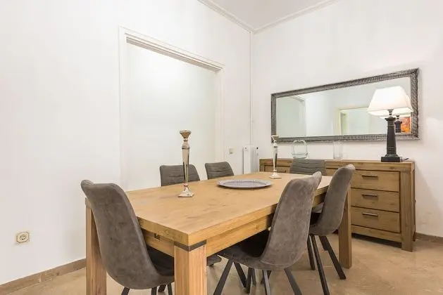 Apart Daire (Victoria Grand Palace above Metro)