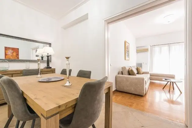 Apart Daire (Victoria Grand Palace above Metro)