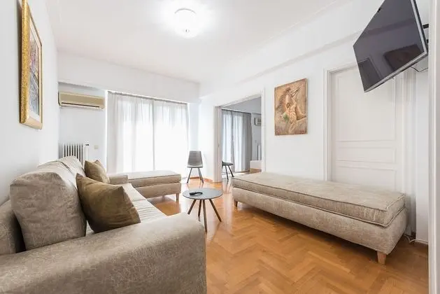 Apart Daire (Victoria Grand Palace above Metro)