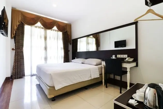 Deluxe Tek Büyük Yataklı Oda, Balkon