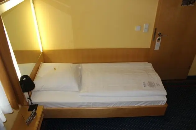 Comfort Tek Kişilik Oda