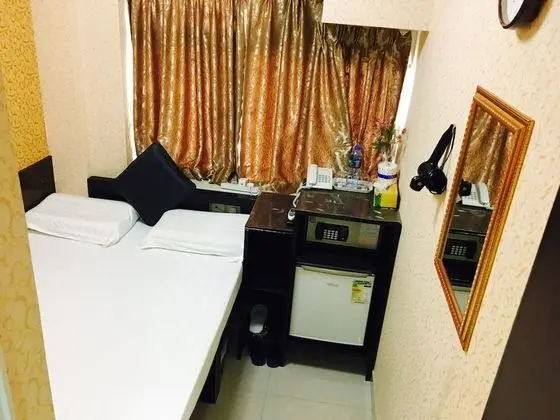 Deluxe Single Room