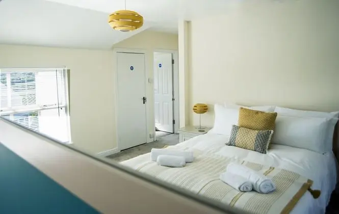 Luxury Tek Büyük Yataklı Oda, Banyolu/Duşlu, Deniz Manzaralı (Sea View)