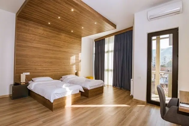 Deluxe Üç Kişilik Oda, Balkon, Dağ Manzaralı