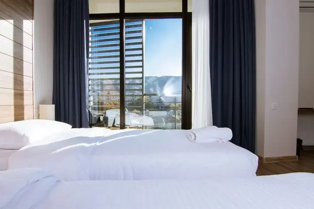 Standard Tek Büyük veya İki Ayrı Yataklı Oda, Balkon