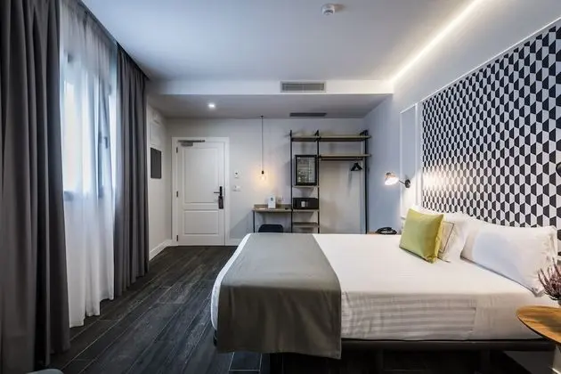 Standard Tek Büyük Yataklı Oda, 1 Büyük (Queen) Boy Yatak, Şehir Manzaralı